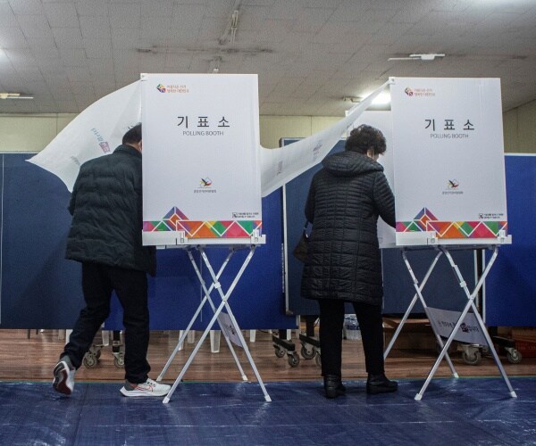 South Korea Presidential Election in Dead Heat as Polls Close