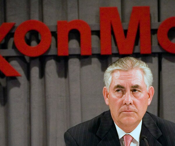 Exxon Mobile Climate Change Probe: Tillerson's 'Wayne Tracker' Emails Must Be Turned Over 
