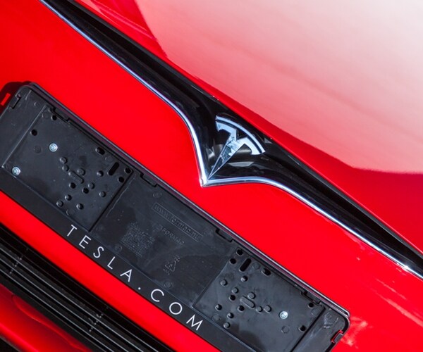 Tesla Drops Cheapest Model X, S Variants, Cuts Prices to Simplify Lineup