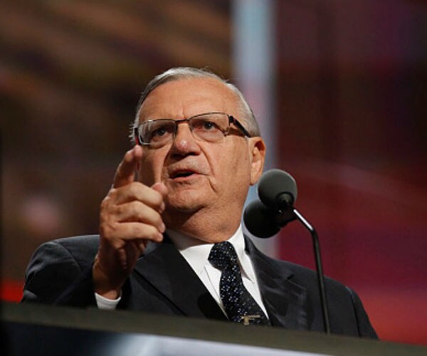 Arpaio Predicts Rep. Waters Will Lose House Race