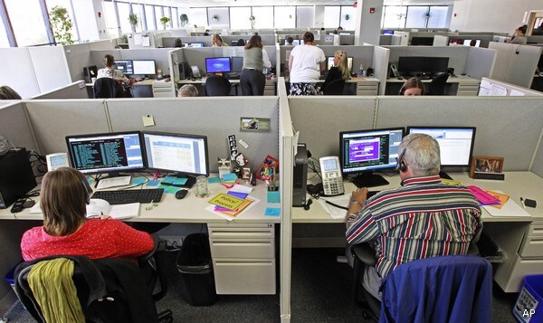 Mass. and Vt. Move to Recoup Millions Spent on Healthcare Websites