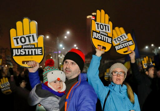 Thousands Protest Romania's Tax, Justice Laws