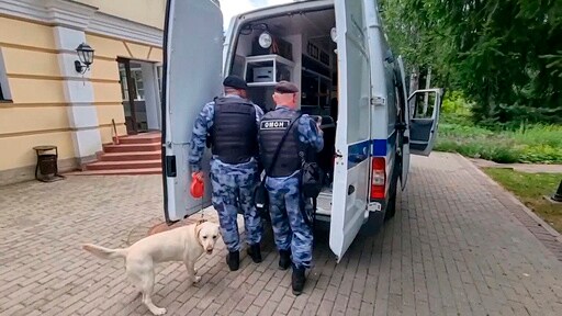 Russian Special Forces Kill a Gunman Who Broke into a Private House near Moscow