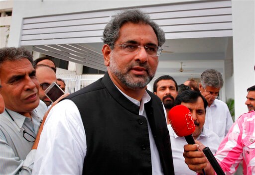 Pakistani  Prime Minister in Afghanistan to Ease Tensions
