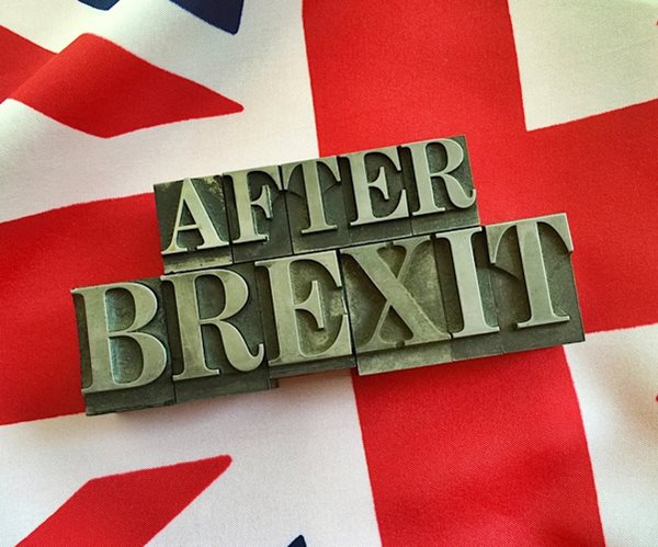 UK Economy Caught in Brexit Crossfire