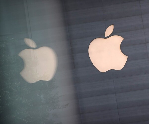 Apple Users Left Frustrated by Widespread Service Outage