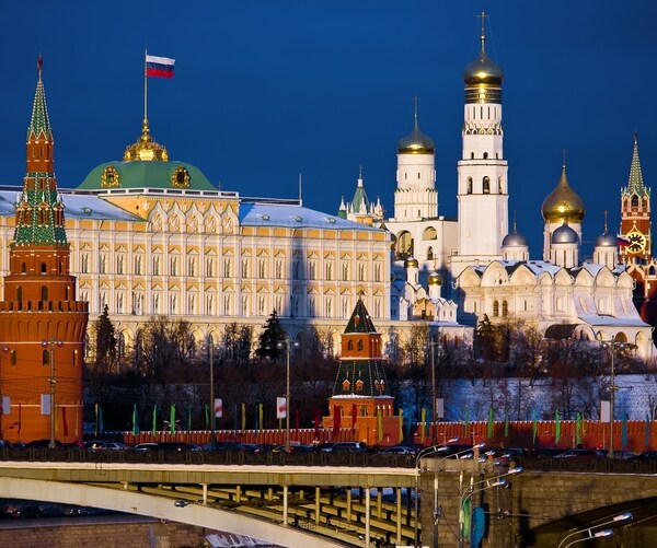  Investors Seek to Purge 'Oligarch Risk' From Russia Portfolios