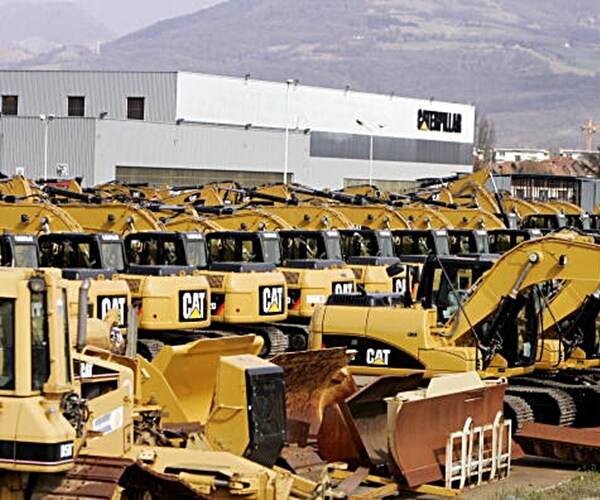 Caterpillar Illinois Facilities Searched by Law Enforcement