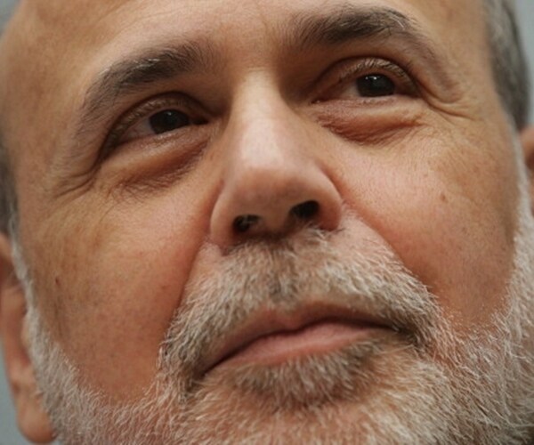 Bernanke: Economy Nearing Capacity With Jobless Rate Low