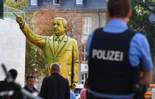 German City Removes Erdogan Statue over Security Concerns
