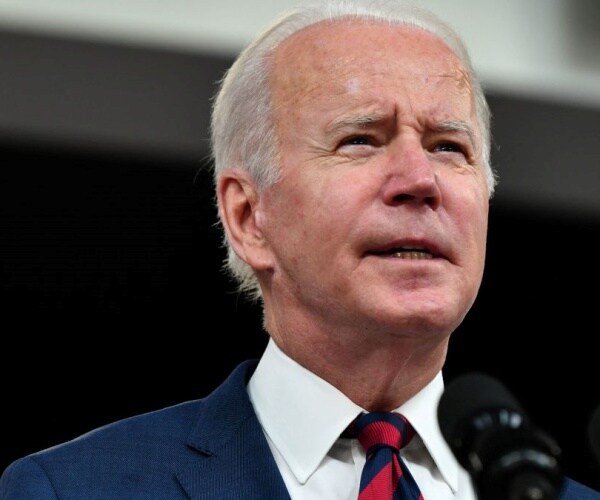 Fuckin piece of shit https://www.newsmax.com/politics/yougov-leader-american-citizens/2022/01/05/id/...