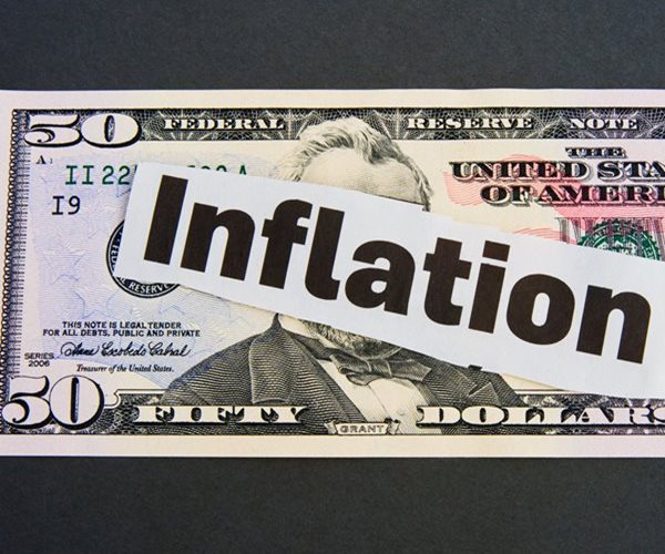 US Prices Pick Up, Inflation Still Hot at 4.9%
