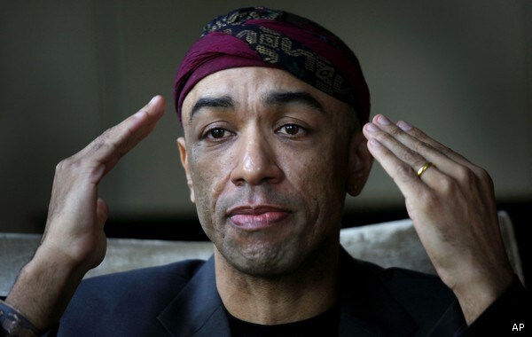 Obama's Brother Writes About Abuse