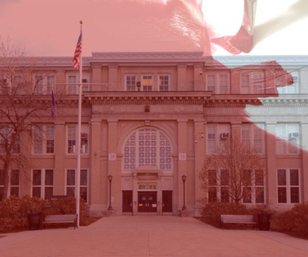 Broke Chicago Schools Seek Court Help as $721 Million Pension Bill Looms