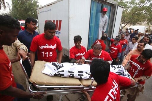 Police: 5 Children Die of Food Poisoning in Pakistan