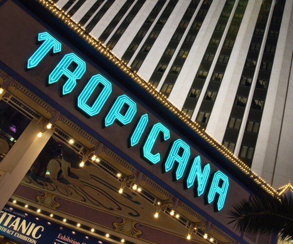 In Shuttered Las Vegas, Tropicana Is Sold for Five Months' Rent