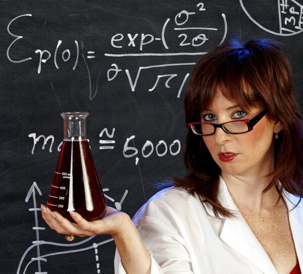 #DistractinglySexy: Female Scientists Mock Tim Hunt's Sexist Comments