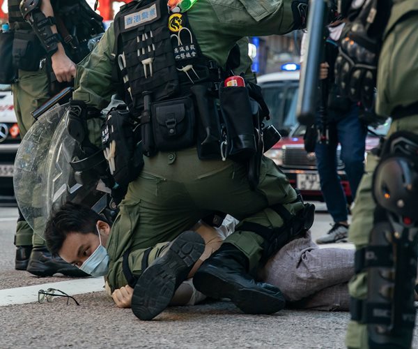 US Issues Sweeping New Travel Warning for China, Hong Kong