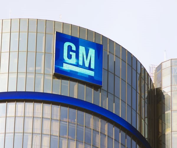 3Q GDP Revised Up to 3.2%