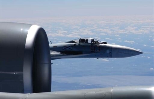 US Releases Photos of 'unsafe' Russian Jet Intercept