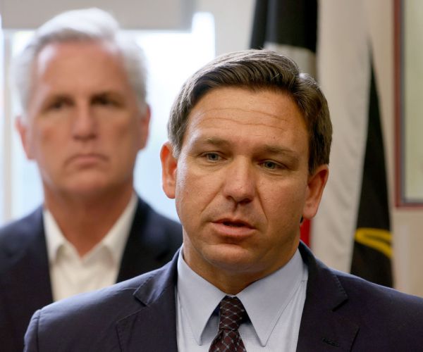 Florida's DeSantis Nears Court Clash With Parents Over Mask Ban