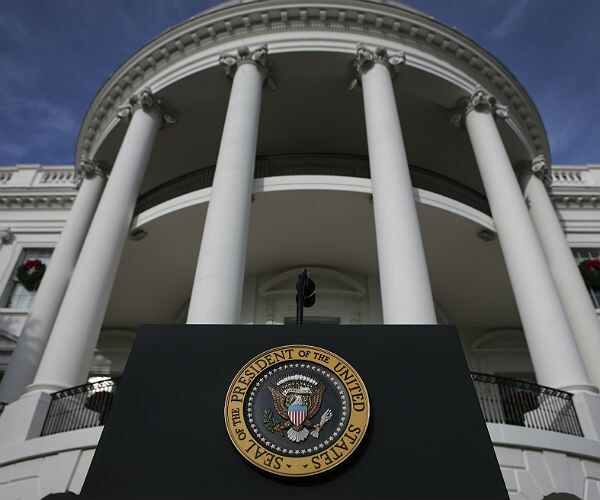 Trump Administration Officials Fan Out to Sell Tax Overhaul