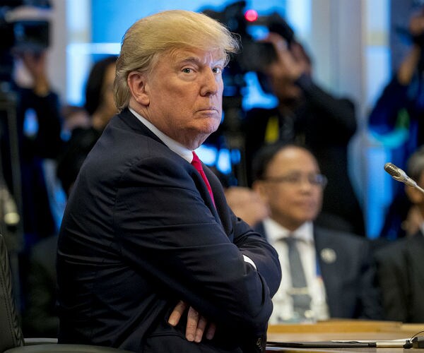 Trump Praises Lawmakers on Tax Cuts, But Wants More