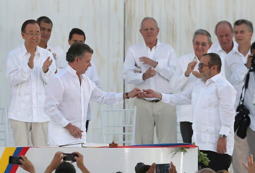 With Less Fervor, Colombia Takes Another Stab at Peace