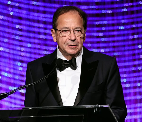 Trump Floats Billionaire Paulson as Potential Treasury Chief