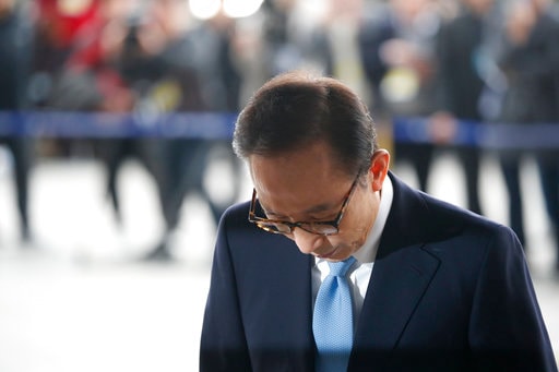 Another South Korean Leader Questioned in Corruption Probe