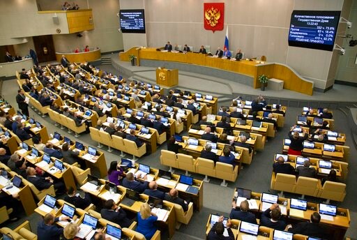 Russian Parliament Backs Controversial Pension Bill