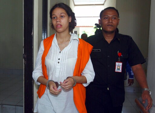 Indonesia Set to Free Chicago Woman Who Helped Kill Mother