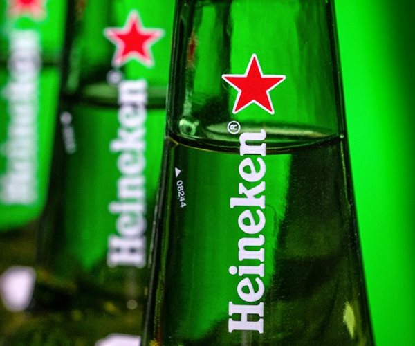 Heineken to Cut 6,000 Jobs as Beer Demand Falters