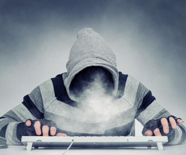 Trump Says He Knows Who 'Anonymous' Writer Is