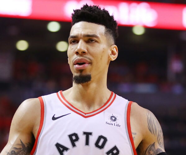 danny green playing in a game