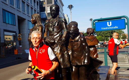 Cyclists Retrace Jewish Child Refugees' Journey to Britain