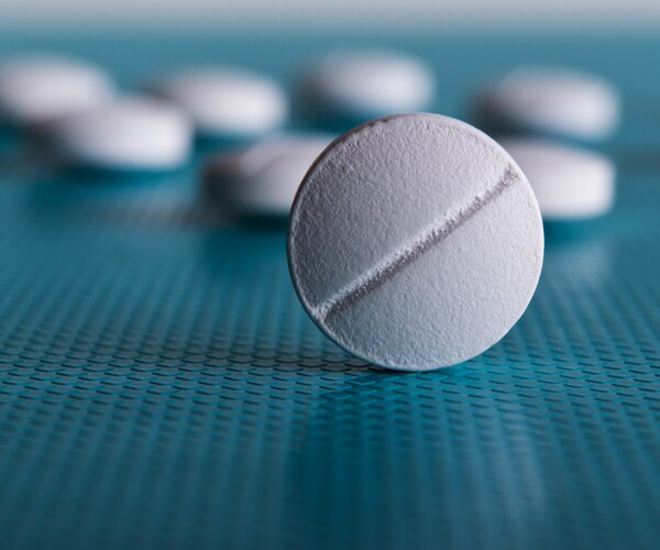 Alzheimer's Progression May Be Slowed by Common Aspirin