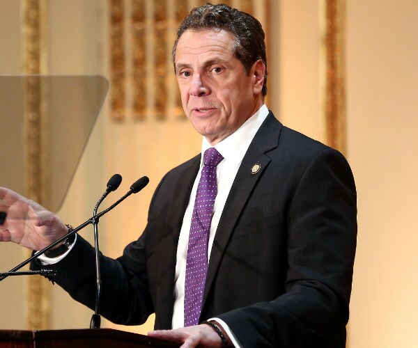 NY Gov. Cuomo Escalates NRA Fight, Defends Action Against Insurance Plan