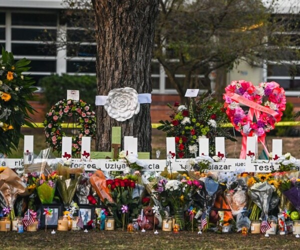  makeshift memorial for the shooting victims outside robb elementary school in uvalde texas