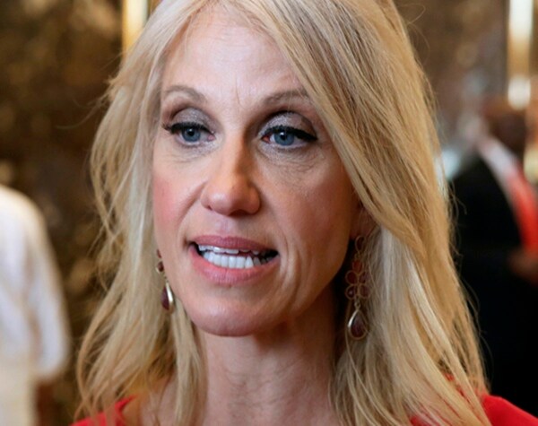 Kellyanne Conway Compares 'Alternative Facts' Gaffe to Oscars Mix-Up
