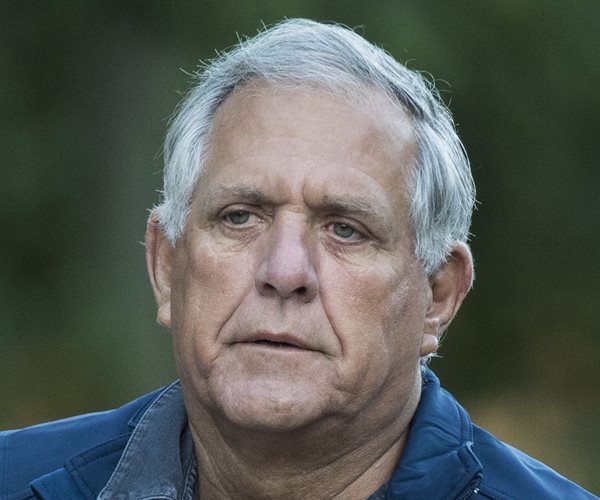 Report: CBS Negotiating CEO Les Moonves' Exit