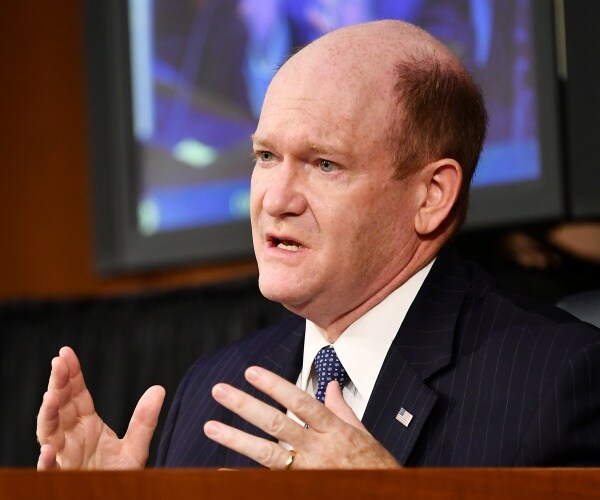 chris coons 