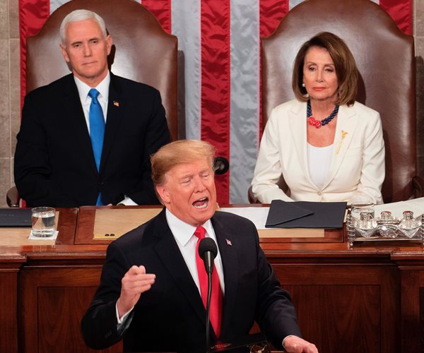 Pelosi Invites Trump to Deliver State of Union on Feb. 4