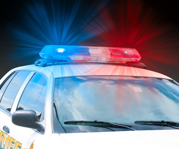 2 Kansas Deputies Shot, Wounded; Suspect Shoots Himself