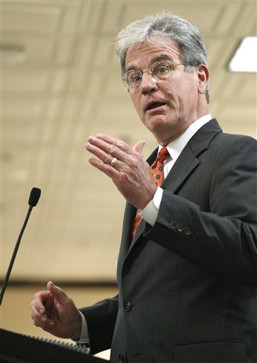 Coburn: Washington Wastes $200 Billion Annually