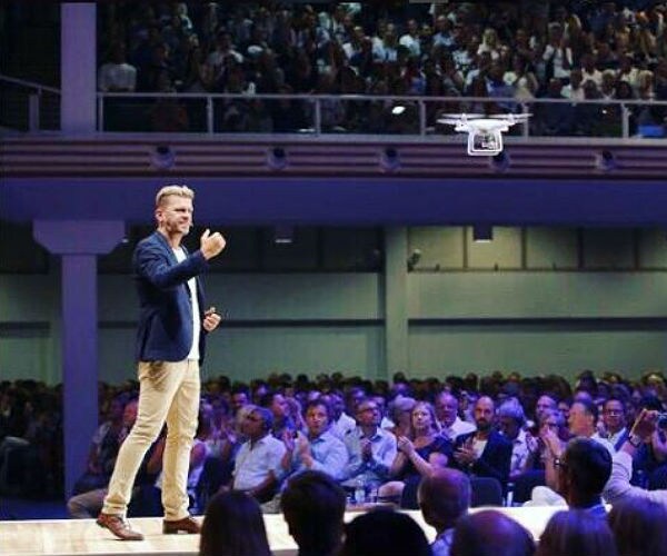 Swedish Church to Use Drones, Drop Electronic Bibles On ISIS