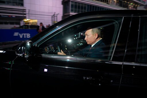 The Latest: Putin Wants More Evidence on Saudi Writer's Fate