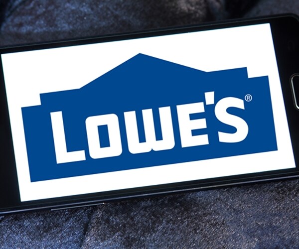 Lowe's Stock Punished by Investors for Not Growing Like Home Depot 