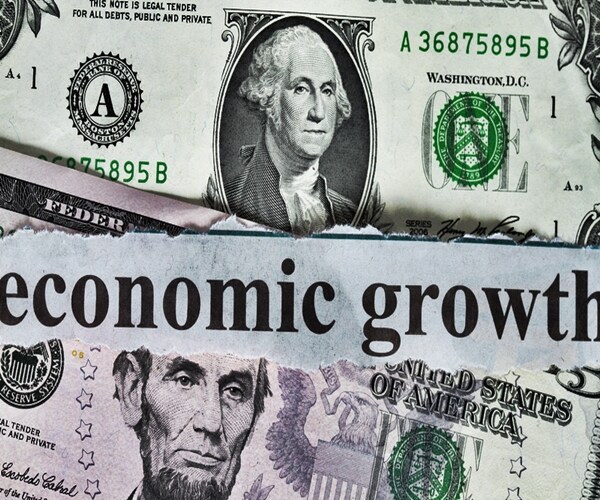 Atlanta Fed Raises Economic-Growth Prediction to 4.8 Percent