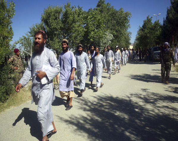 Kabul Begins Release of Final 400 Taliban, Talks to Follow